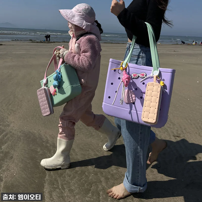 수영 인싸템 등극! 실리콘 수영가방 관련 이미지 1