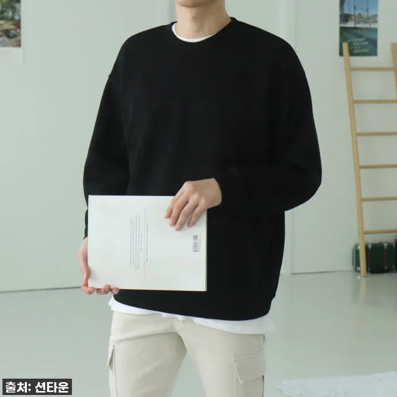 남자니트 남자 구김없는 맨투맨 커플니 관련 이미지 6