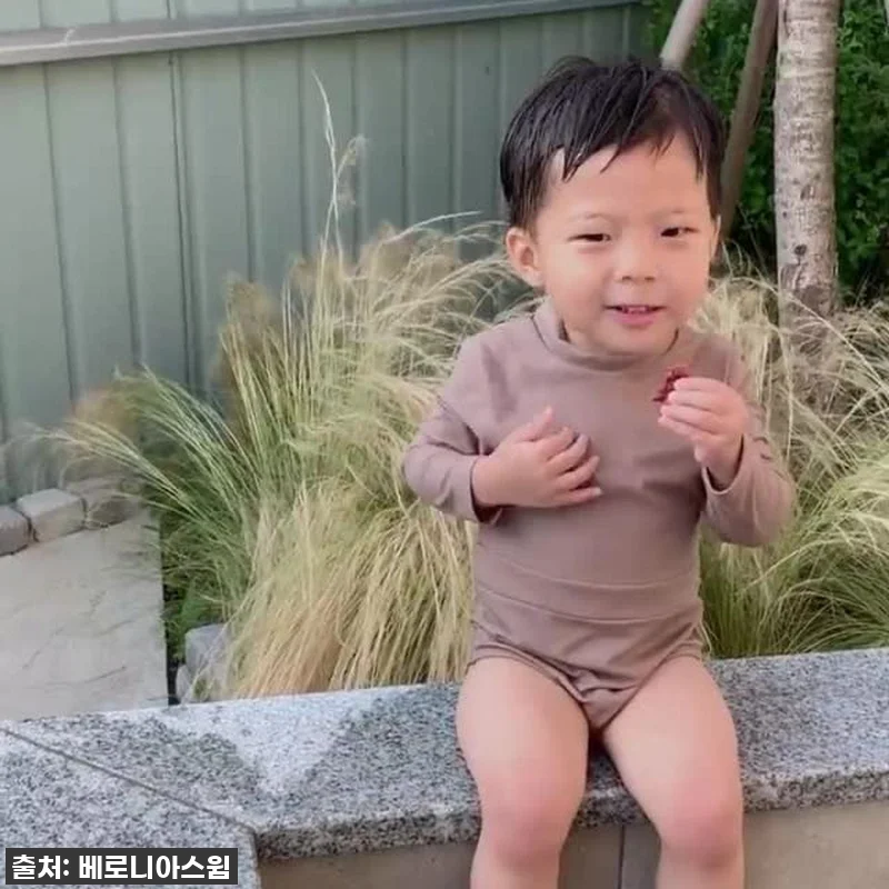 우리 아이 첫 수영복, '베로니아 래 관련 이미지 10
