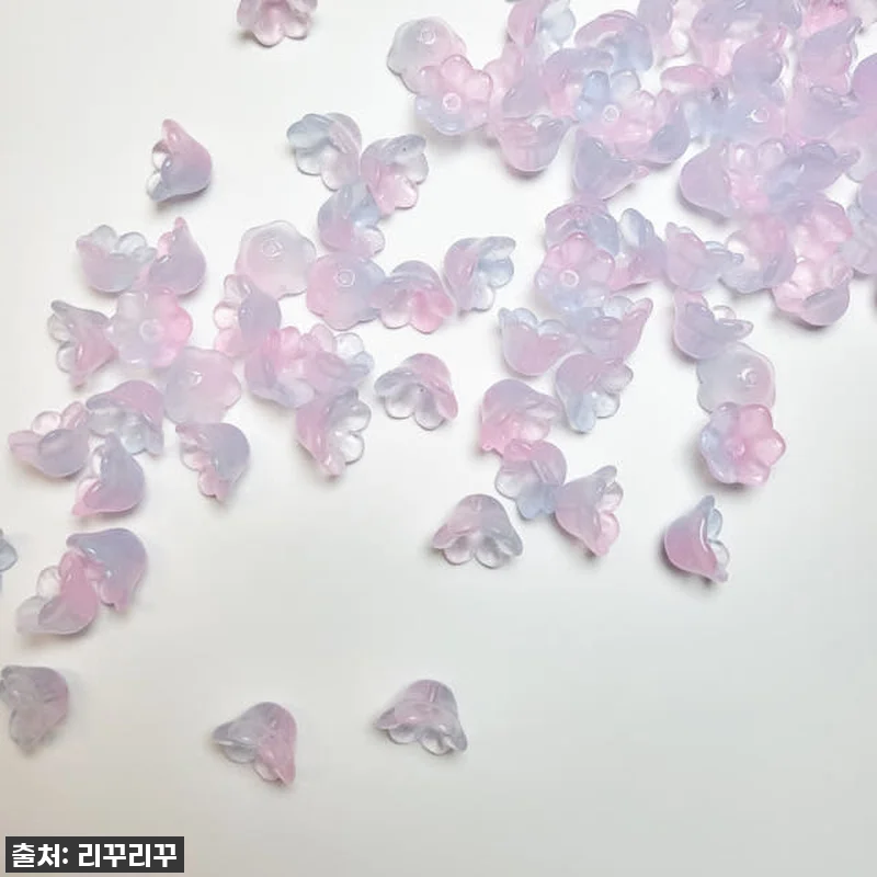 영롱함에 심쿵! 투톤 방울꽃 키링 부 관련 이미지 3