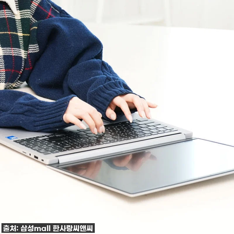 삼성 갤럭시북4 NT750XGR-A3 관련 이미지 1