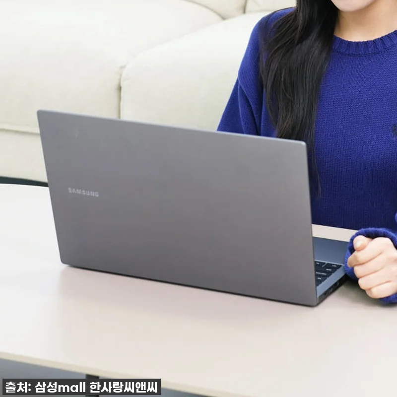삼성 갤럭시북4 NT750XGR-A3 관련 이미지 3