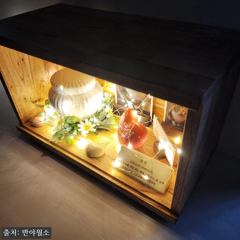 작은 위로를 담을 공간, NEW 추모 관련 이미지 8