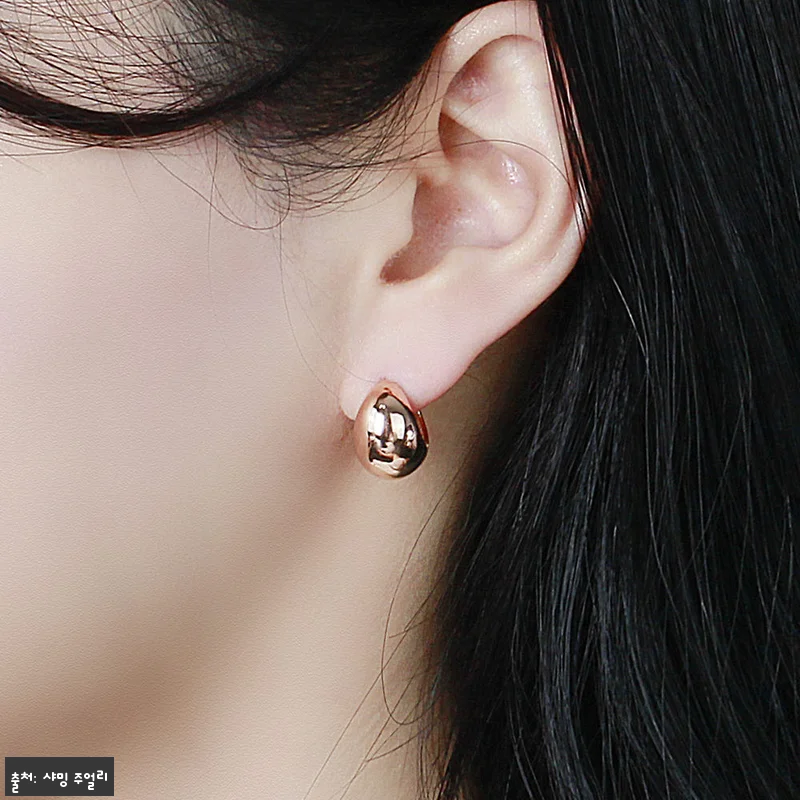 18K 원터치 귀걸이 볼드 원형 더 원 서클, 데일리부터 선물까지 눈길 가는 골드 귀걸이 후기 15 18K 원터치 귀걸이 볼드 원형 더 관련 이미지 5