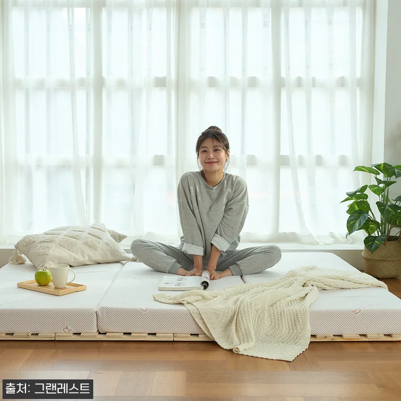 그랜레스트 발칸 메모리폼 일체형 토퍼 10cm Q 화이트, 침실 분위기까지 산뜻하게 바꾸는 이슈템 17 그랜레스트 발칸 메모리폼 일체형 토퍼 관련 이미지 5