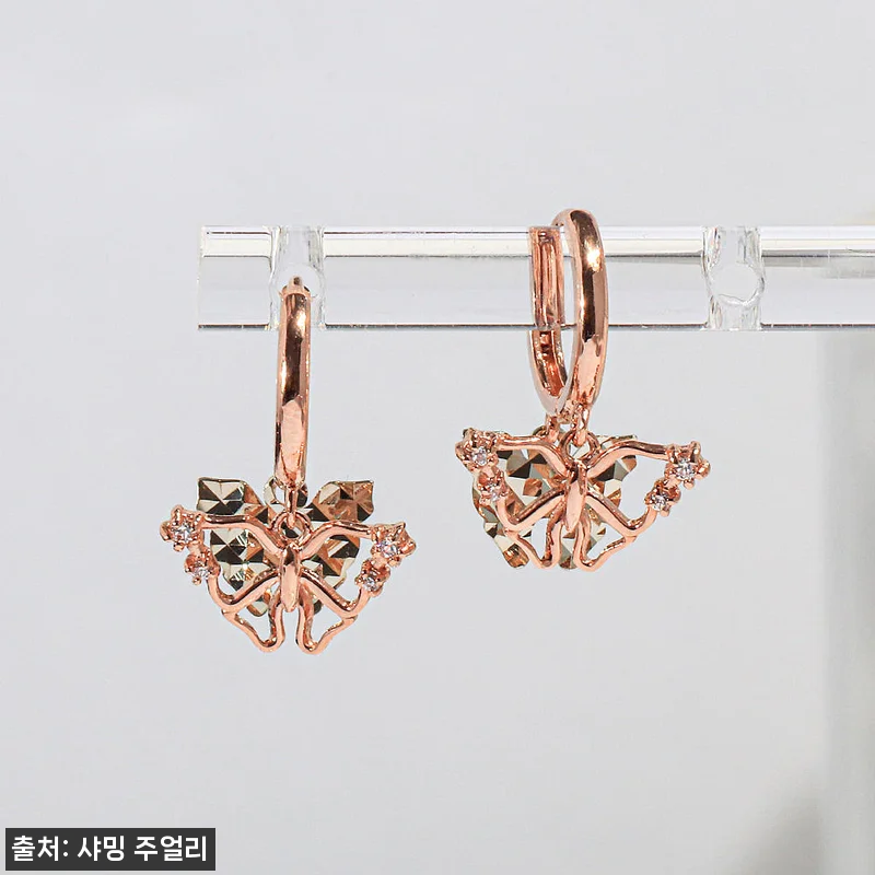 14K 18K 투톤 댄싱 나비 목걸이 귀걸이 세트, 할인 중이라 더 눈길 가는 선물 주얼리 14 14K 18K 투톤 댄싱 나비 목걸이 관련 이미지 6